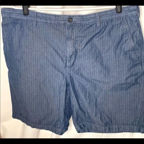 Marc Anthony Striped Casual Shorts - Picture 2 of 4